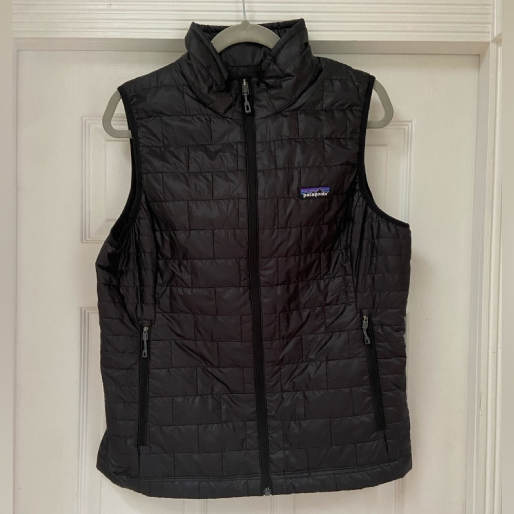 Women’s NWOT Patagonia Nano Puffer Vest, size L
